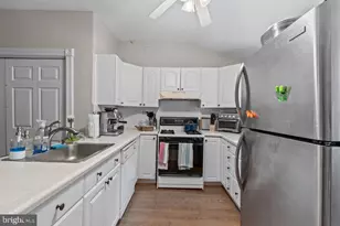 5001 Roland Ave, Baltimore, MD 21210 - Photo 9