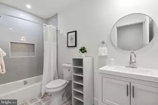 224 N Glover St, Baltimore, MD 21224 - Photo 25