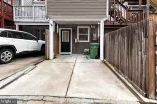 635 S Curley St, Baltimore, MD 21224 - Photo 19