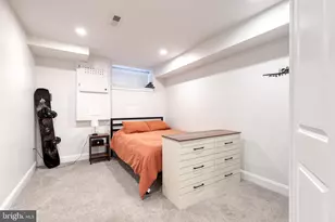 635 S Curley St, Baltimore, MD 21224 - Photo 9