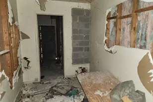 1627 Mosher St, Baltimore, MD 21217 - Photo 5