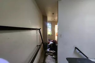 1011 N Monroe St, Baltimore, MD 21217 - Photo 11