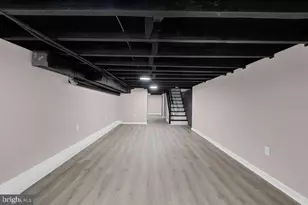 2576 W Baltimore Street W, Baltimore, MD 21223 - Photo 25