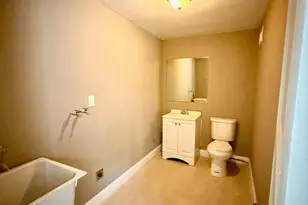 639 S Conkling St, Baltimore, MD 21224 - Photo 39