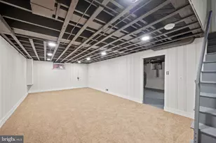 5601 Groveland Ave, Baltimore, MD 21215 - Photo 25