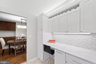 111 Hamlet Hill Rd, Baltimore, MD 21210 - Photo 9