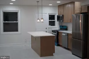 40 Upmanor Rd, Baltimore, MD 21229 - Photo 15