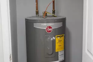 40 Upmanor Rd, Baltimore, MD 21229 - Photo 47