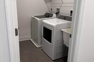 2504 W Peninsula Dr, Baltimore, MD 21230 - Photo 45