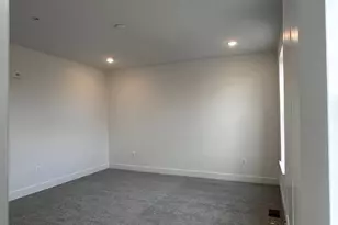 2504 W Peninsula Dr, Baltimore, MD 21230 - Photo 25