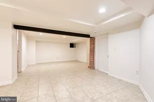 401 E Lake Ave, Baltimore, MD 21212 - Photo 19