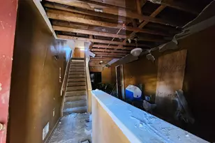 933 N Mount St, Baltimore, MD 21217 - Photo 3