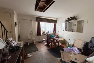 4766 Melbourne Rd, Baltimore, MD 21229 - Photo 3