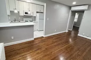 1104 Meridene Dr, Baltimore, MD 21239 - Photo 3