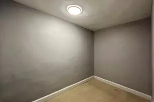 1642 N Ashburton St, Baltimore, MD 21216 - Photo 29