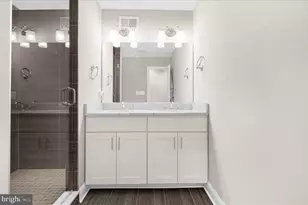 932 S Clinton Street S, Baltimore, MD 21224 - Photo 19