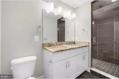 932 S Clinton Street S, Baltimore, MD 21224 - Photo 23