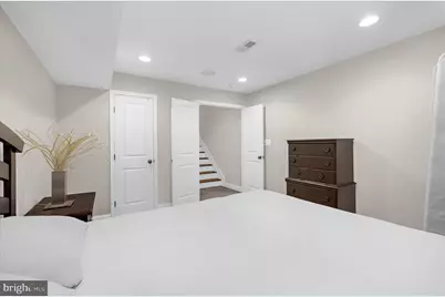 932 S Clinton Street S, Baltimore, MD 21224 - Photo 27