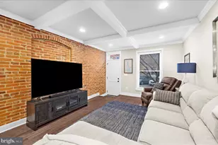 932 S Clinton Street S, Baltimore, MD 21224 - Photo 7