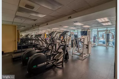 100 Harborview Drive #1208, Baltimore, MD 21230 - Photo 33