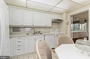 6210 Park Heights Ave, Baltimore, MD 21215 - Photo 11