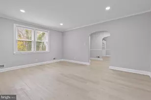 4929 Herring Run Dr, Baltimore, MD 21214 - Photo 9