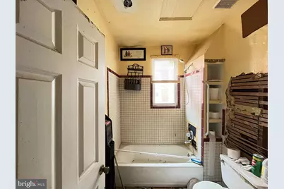 2544 Calverton Heights Avenue, Baltimore, MD 21216 - Photo 11