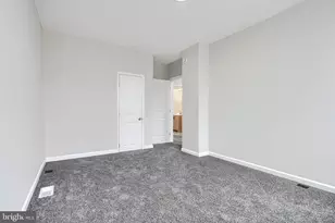 1029 N Bentalou St, Baltimore, MD 21216 - Photo 27