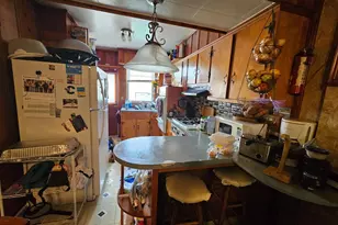 510 Maude Ave, Baltimore, MD 21225 - Photo 9