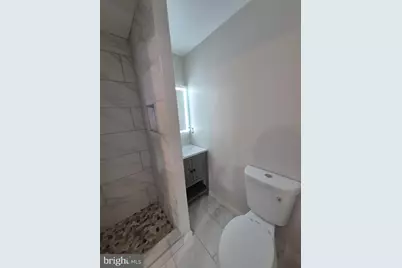 2015 E Fairmount Avenue, Baltimore, MD 21231 - Photo 13