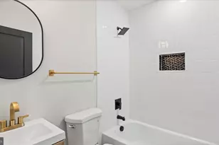 705 E 22nd St, Baltimore, MD 21218 - Photo 19