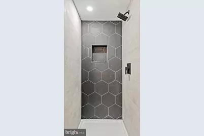 705 E 22nd Street, Baltimore, MD 21218 - Photo 31