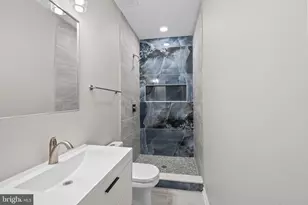 1920 N Bentalou St, Baltimore, MD 21216 - Photo 17