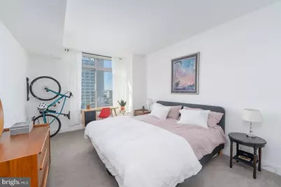 675 President Street #2402, Baltimore, MD 21202 - Photo 11