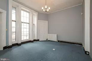 18 W Franklin St, Baltimore, MD 21201 - Photo 11