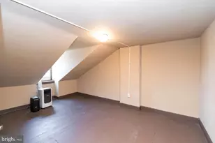 18 W Franklin St, Baltimore, MD 21201 - Photo 43