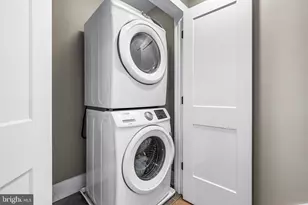 1456 Redfern Ave, Baltimore, MD 21211 - Photo 33