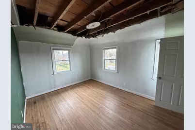 704 Dorchester Road, Baltimore, MD 21229 - Photo 7