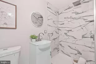 829 W Barre, Baltimore, MD 21230 - Photo 15