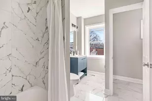 829 W Barre, Baltimore, MD 21230 - Photo 23