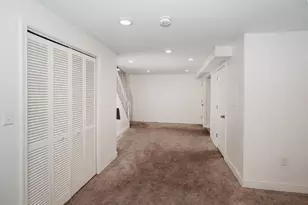 3657 Gelston Dr, Baltimore, MD 21229 - Photo 17