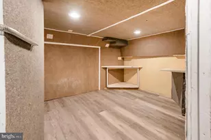 1123 W Lombard St, Baltimore, MD 21223 - Photo 41