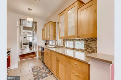 1011 S East Avenue, Baltimore, MD 21224 - Photo 9