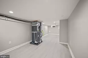 217 N Port St, Baltimore, MD 21224 - Photo 23