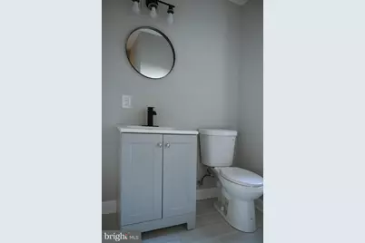 2214 E Fayette Street, Baltimore, MD 21231 - Photo 27