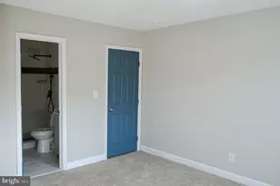 2214 E Fayette St, Baltimore, MD 21231 - Photo 25