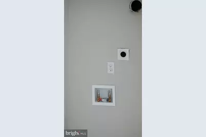 2214 E Fayette Street, Baltimore, MD 21231 - Photo 29