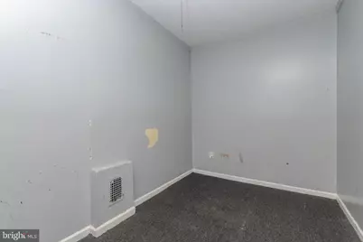 2216 W Fayette Street, Baltimore, MD 21223 - Photo 19