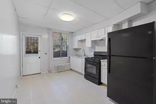 1934 W Lafayette Ave, Baltimore, MD 21217 - Photo 19