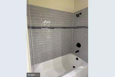 2828 Woodbrook Avenue, Baltimore, MD 21217 - Photo 9